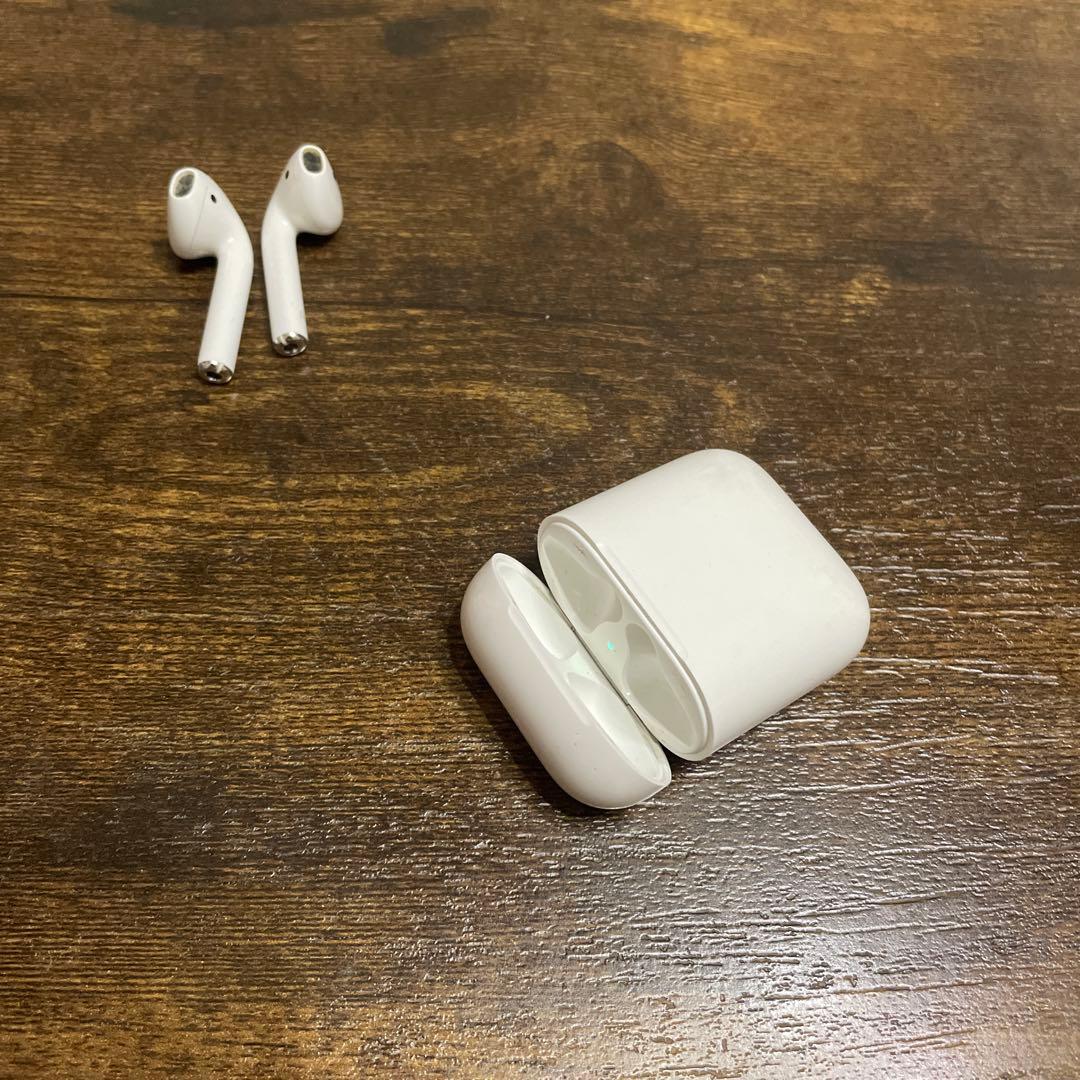 Airpods2 本体ケース&両耳
