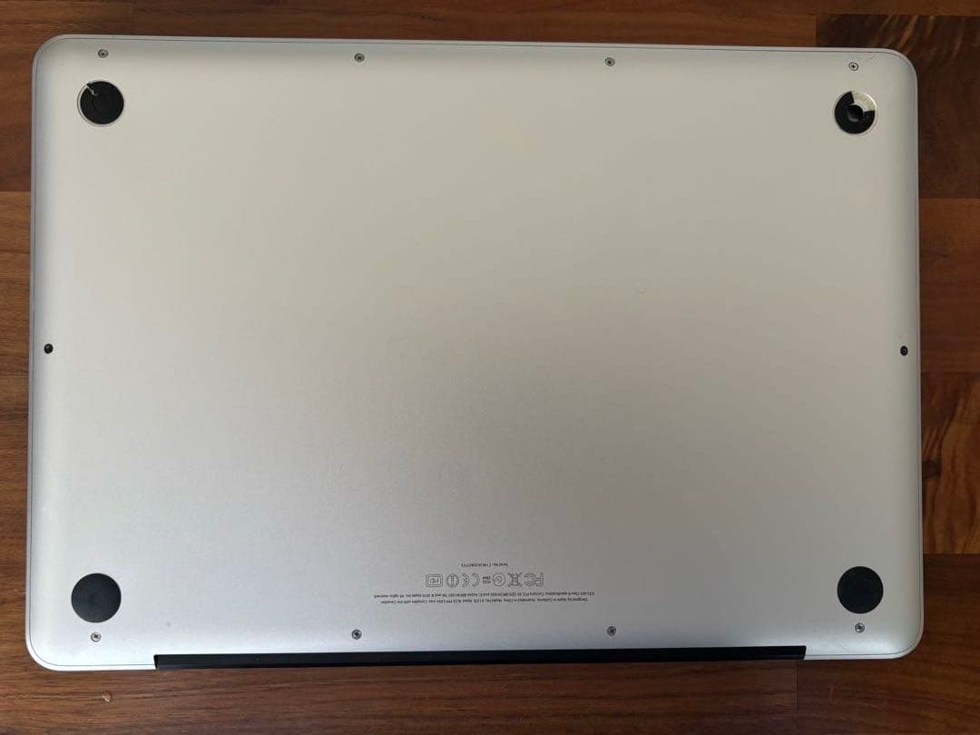 MacBookPro2012 mid / 8GB / SSD256GB 動作良好