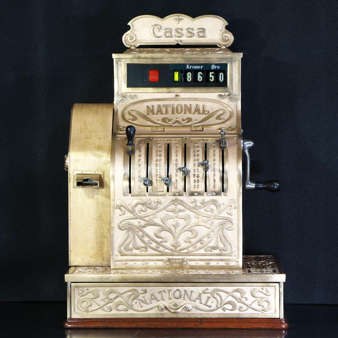 アンティークレジスター　National Cash register 657