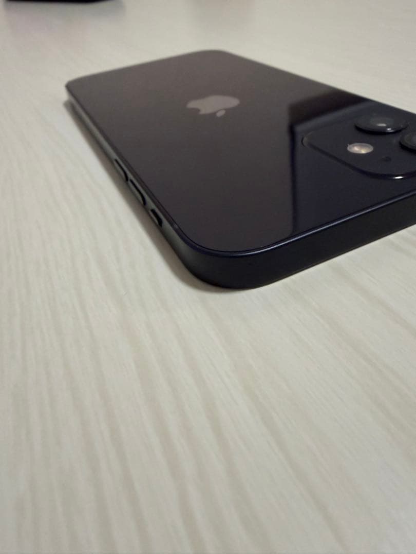Apple iPhone 12 64ギガ ブラック 本体