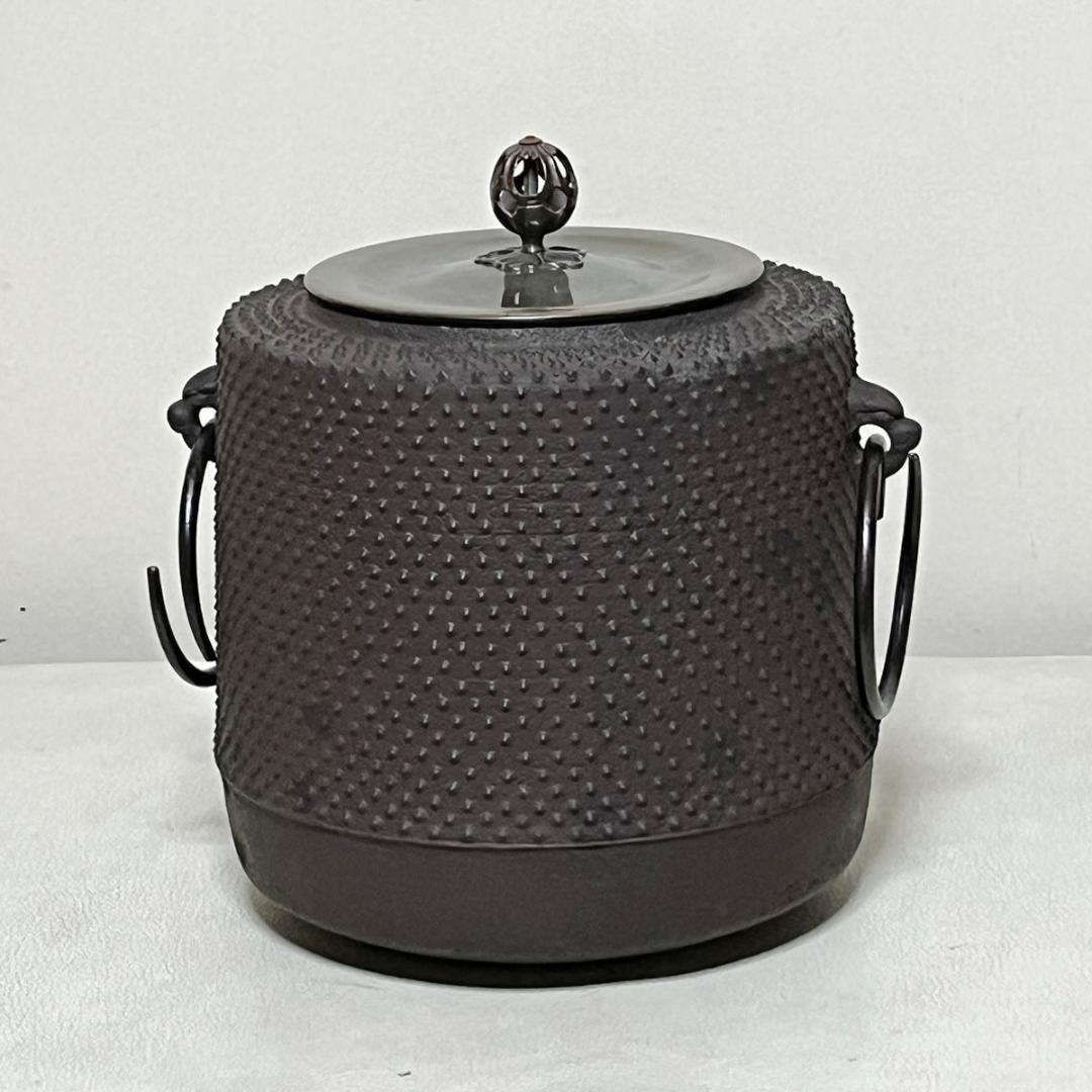 霰文 筒形釜 共箱 筒釜 茶釜 茶道具 【k3685】