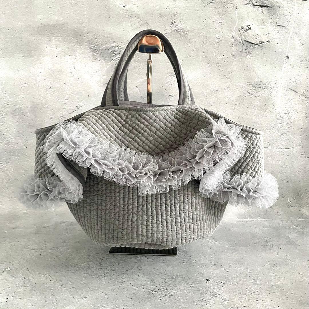 チュールフリル付き丸底マルシェバッグ　ヌビバッグ　グレー　ハンドメイド