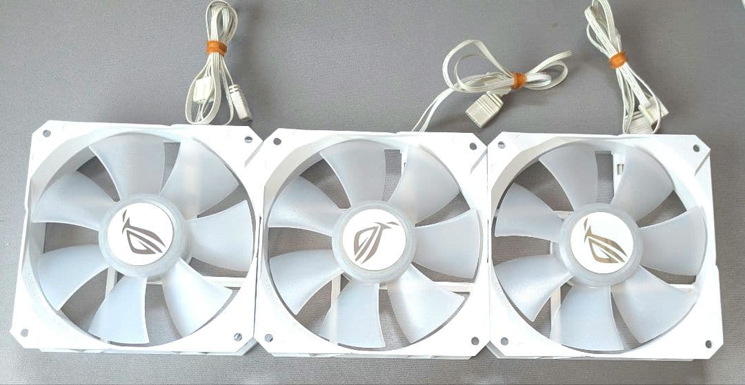 ASUS ROG STRIX LC 360 White 簡易水冷 360mm