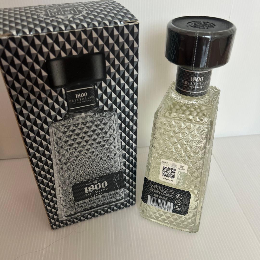 1800 Cristalino テキーラ 700ml