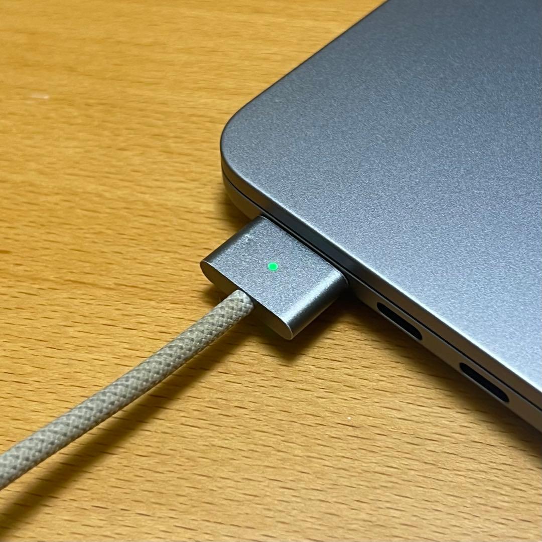 修理保証有 箱付きMacAirM2 13.6インチ 8GBメモリ256GBSSD