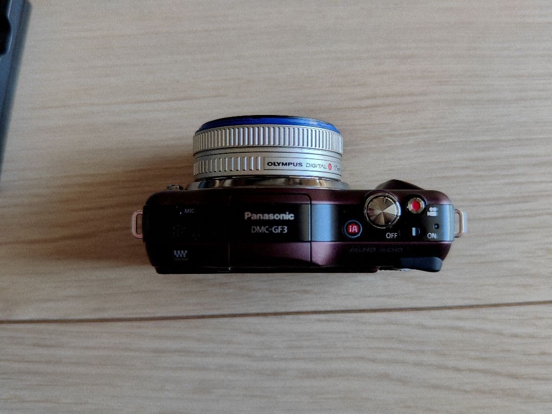 LUMIX GF3 と OLYMPUS 17mm 単焦点レンズのセット