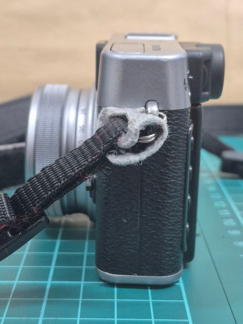 Fujifilm X20 コンパクトデジタルカメラ
