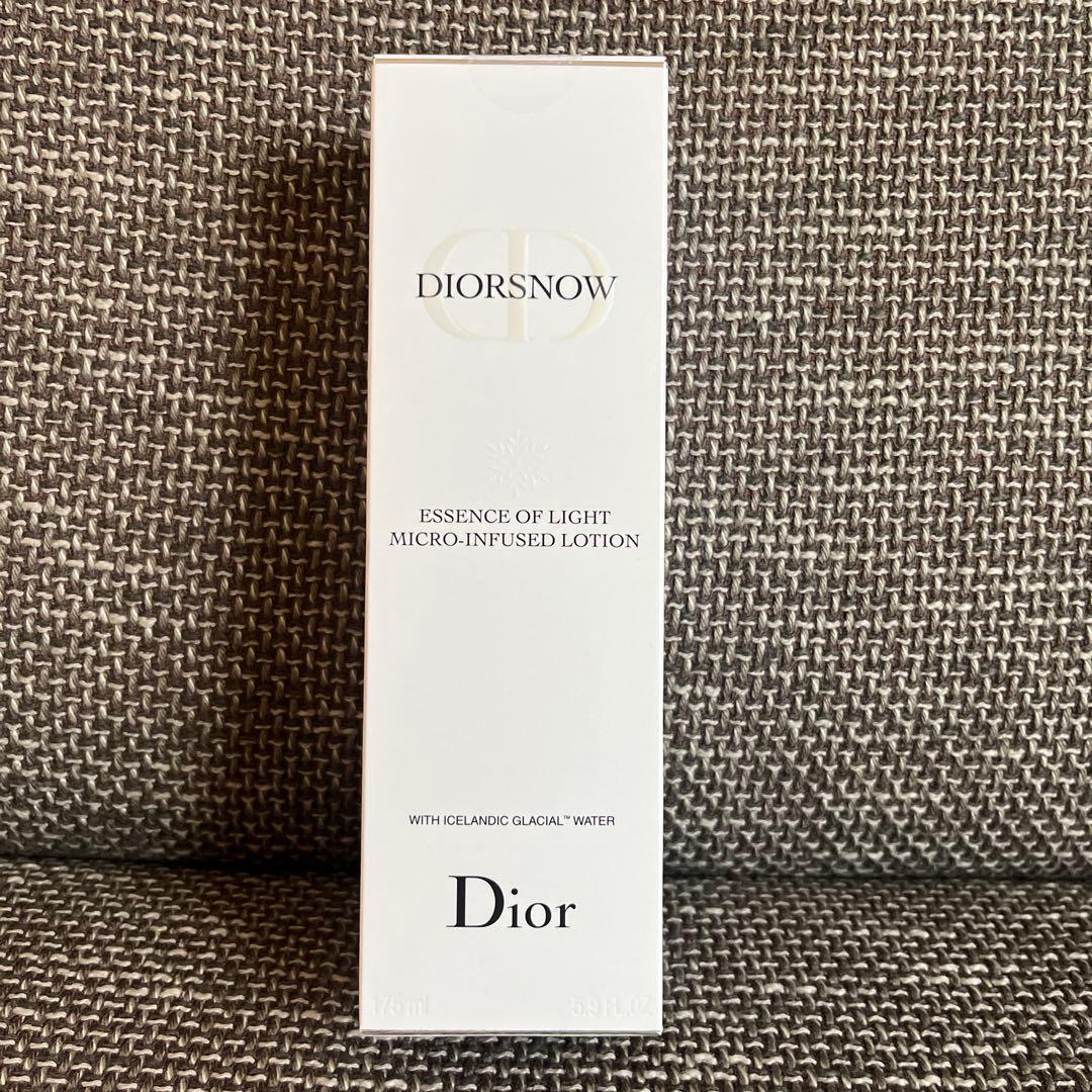 DIOR スノーエッセンスオブライトマイクロローション　175ml サンプル付