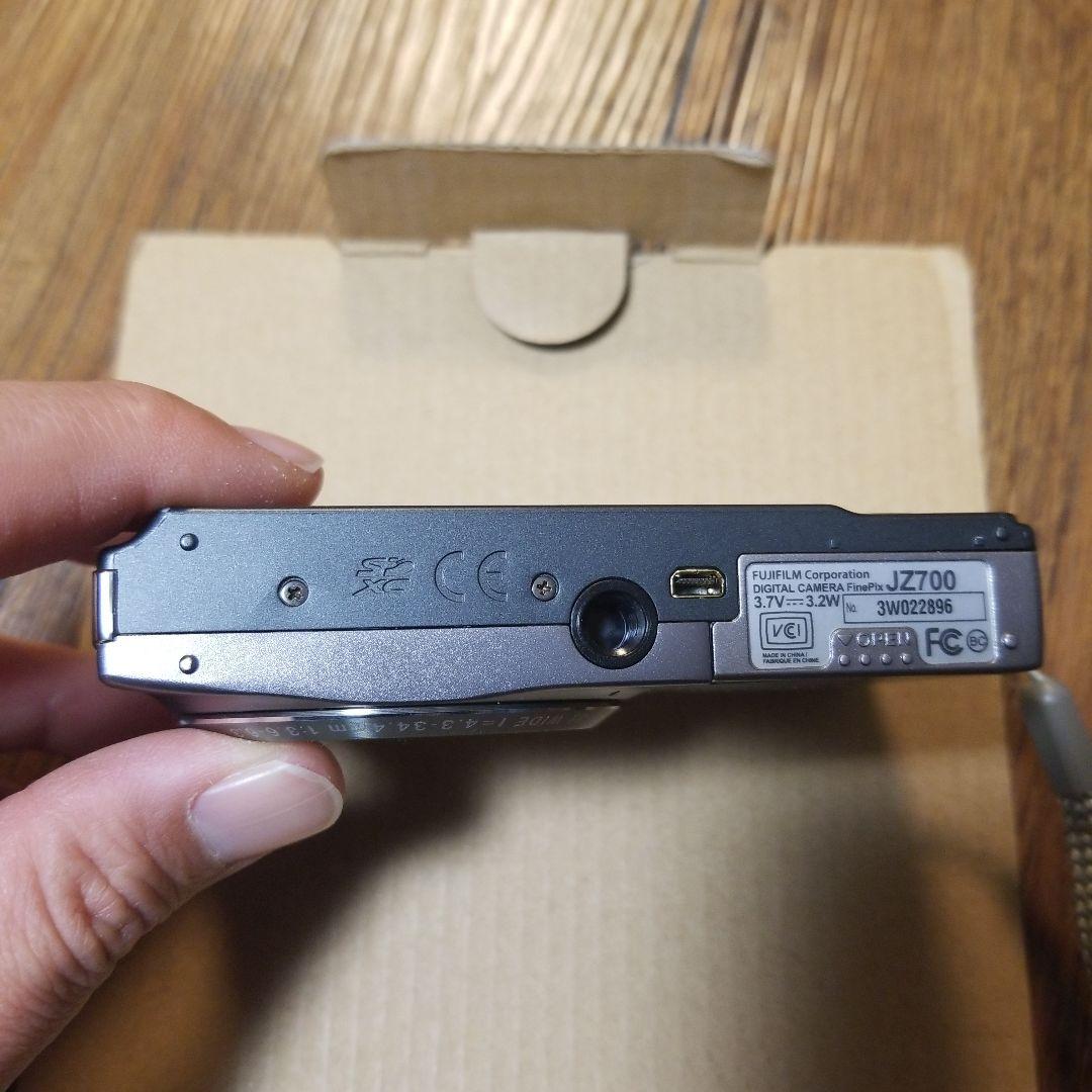 FUJIFILM デジタルカメラFINEPIX JZ700 シルバー