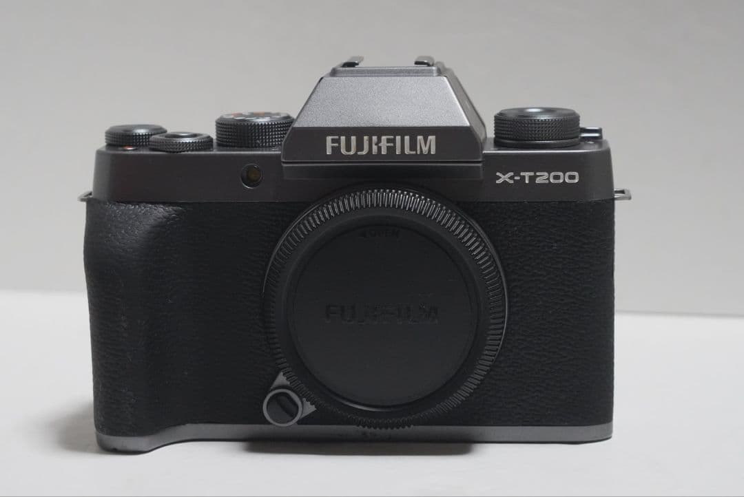 ラスト出品！12月13日まで！富士フイルム X-T200 単焦点レンズセット
