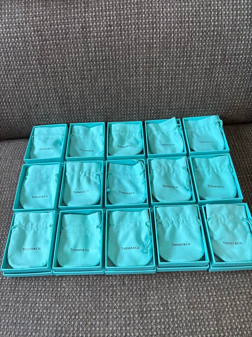 国内　現行品　極美品Tiffany ティファニー空箱　巾着袋15セット