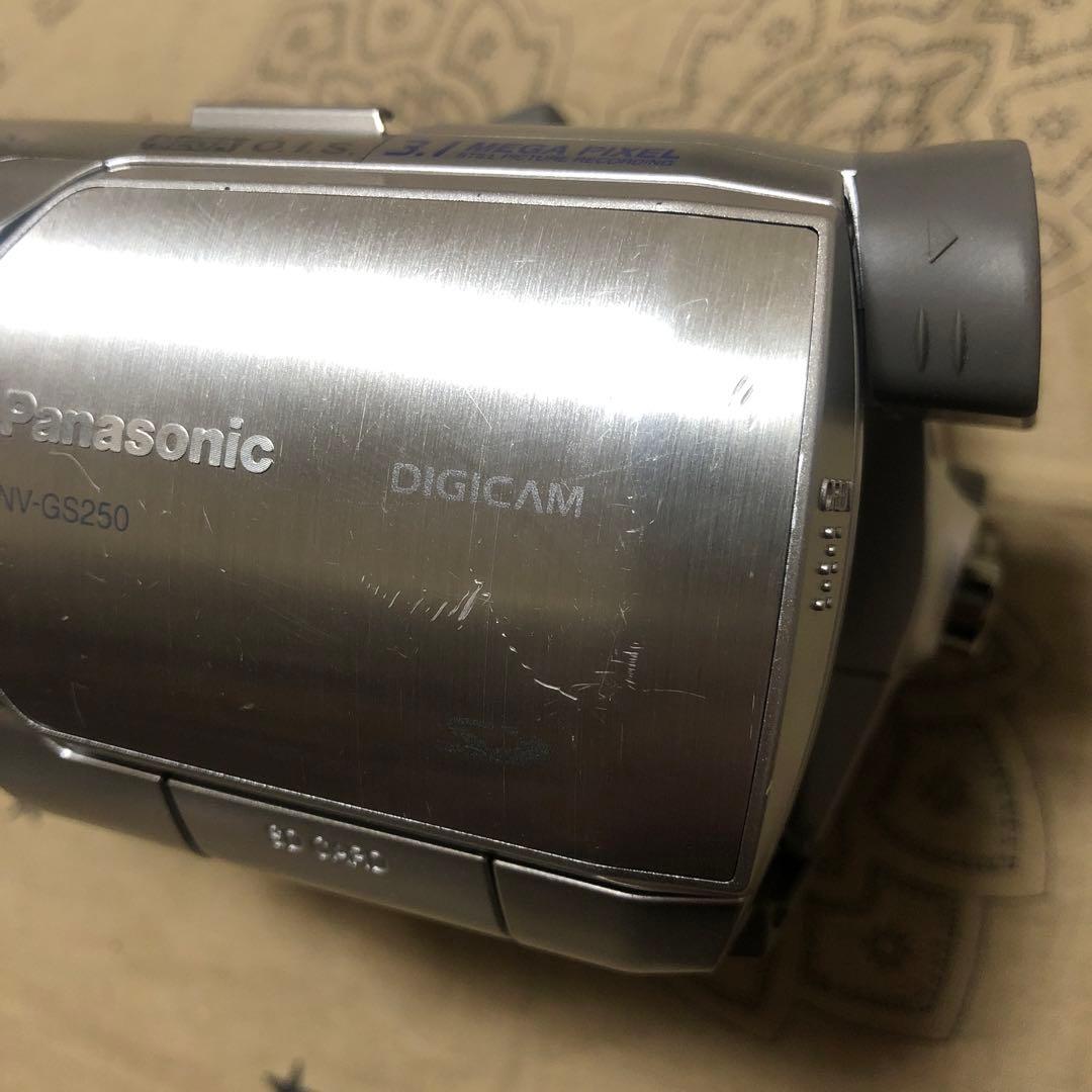 Panasonic NV-GS250 ビデオカメラ