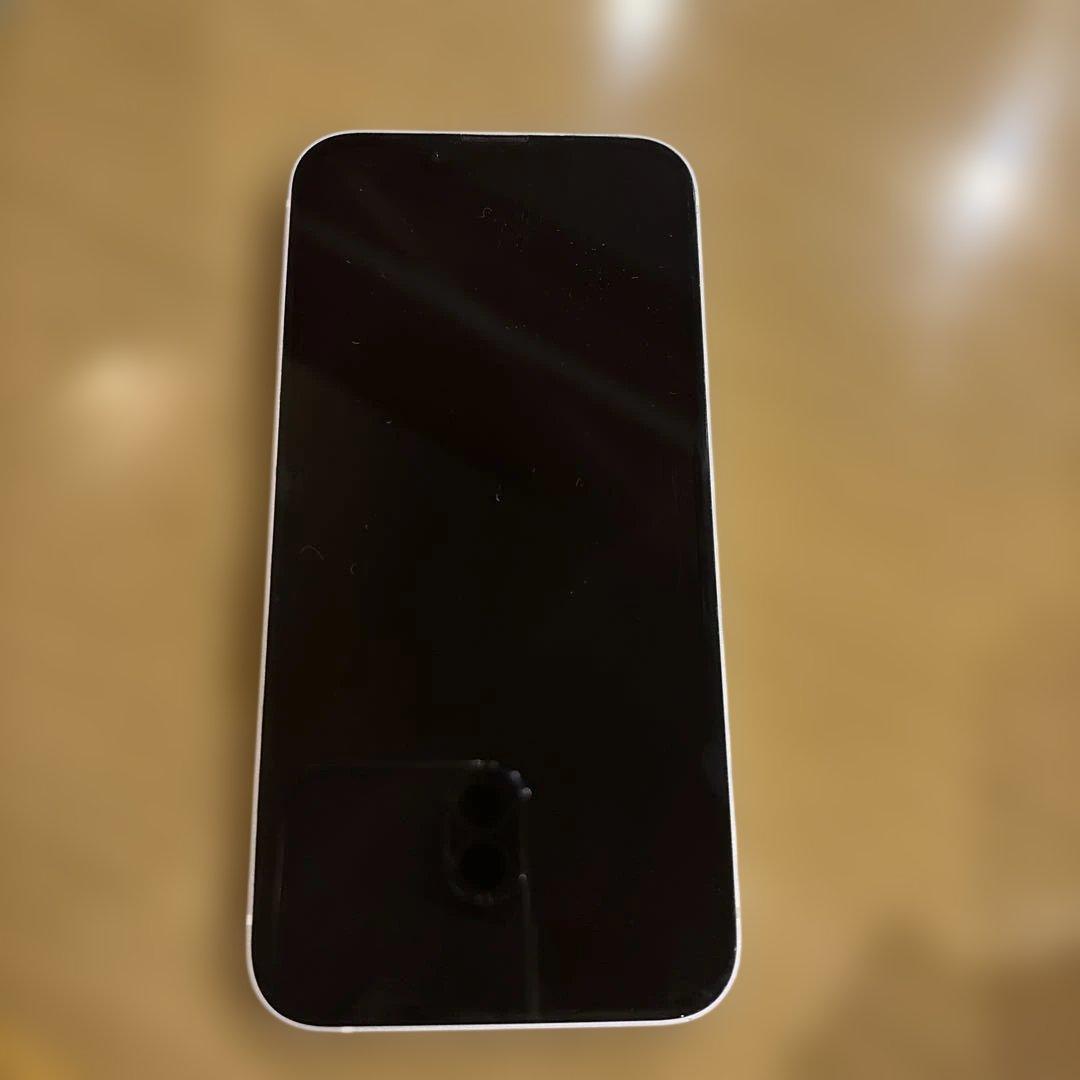 Apple iPhone 13 ホワイト本体