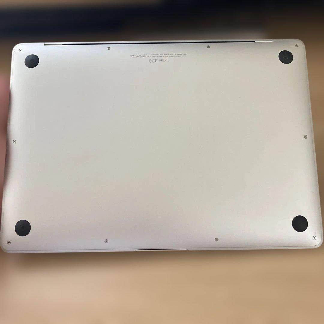 MacBook Air 13インチ/8GB/256GB 箱付き