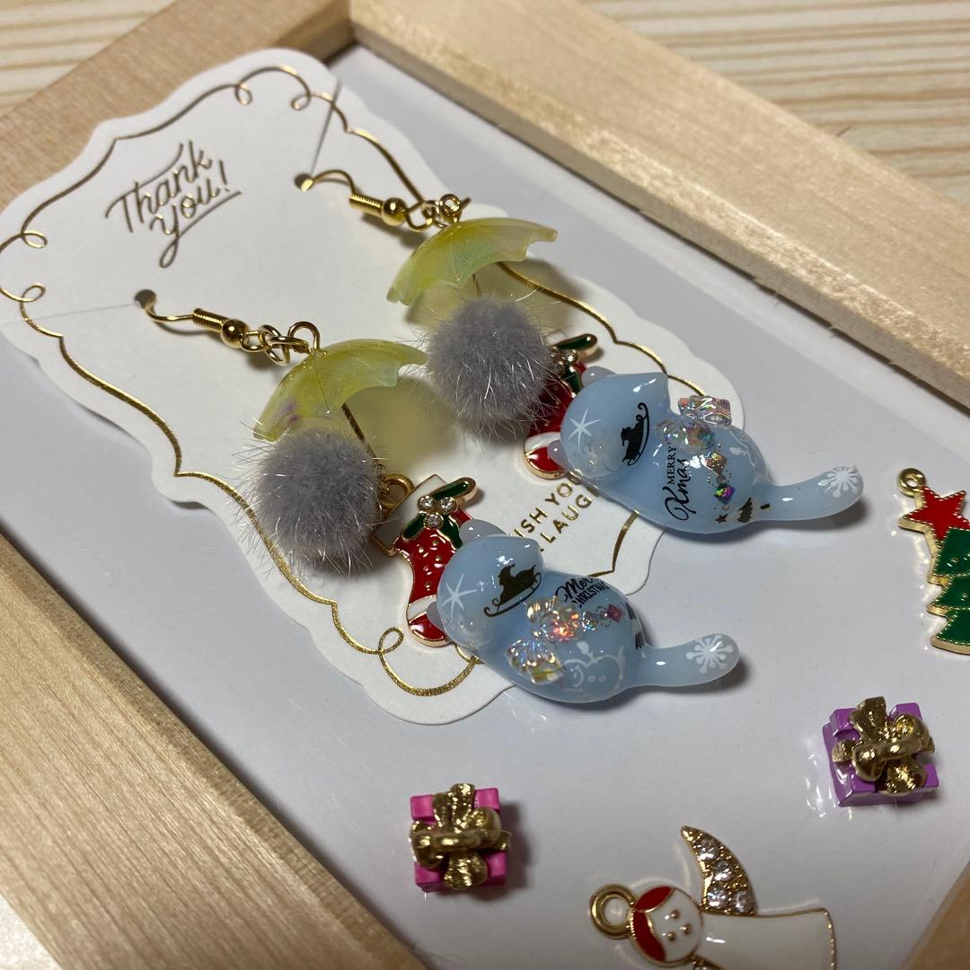☆Xmasとリボン猫ちゃんピアス☆B