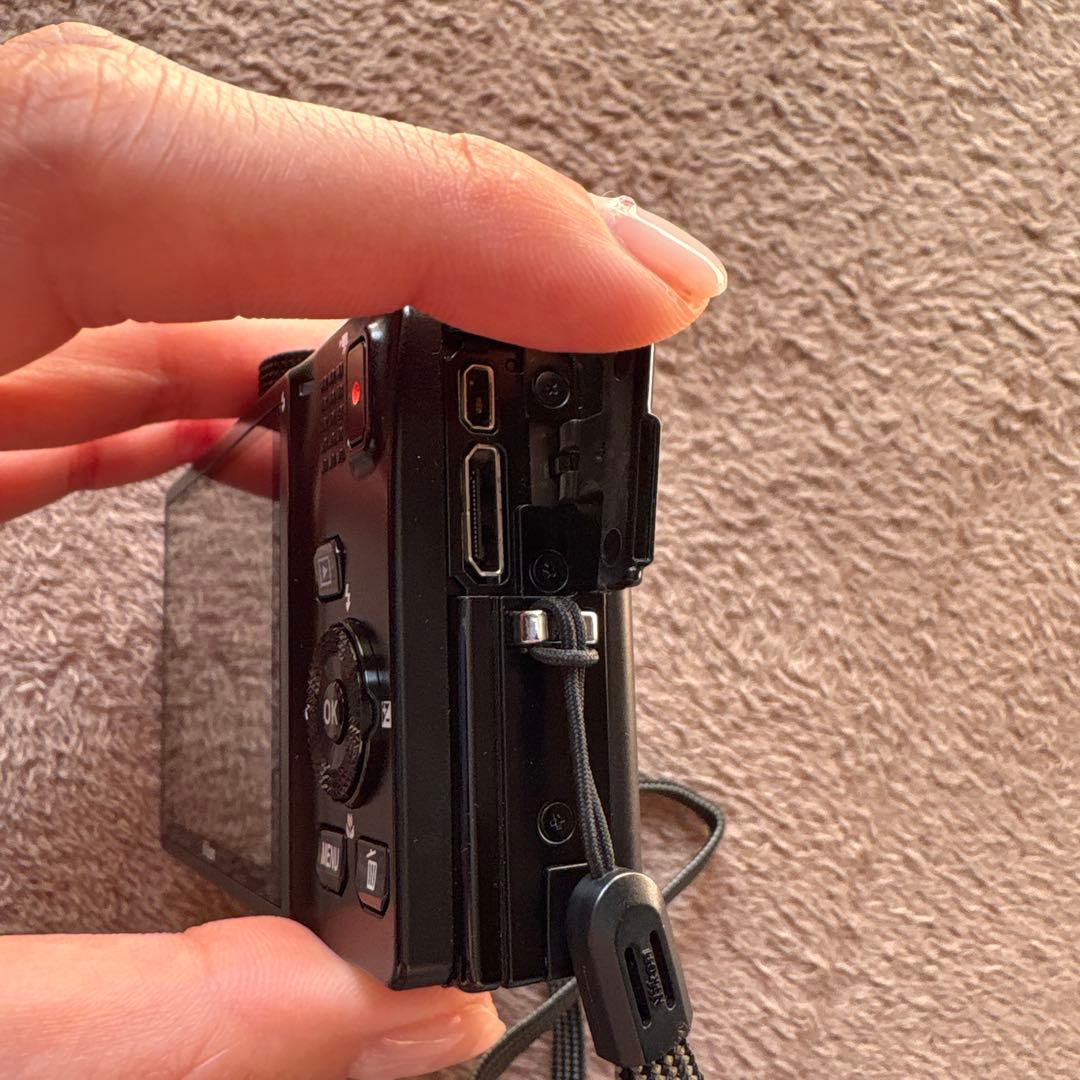 【Nikon】COOLPIX S8200 黒 デジタルカメラ