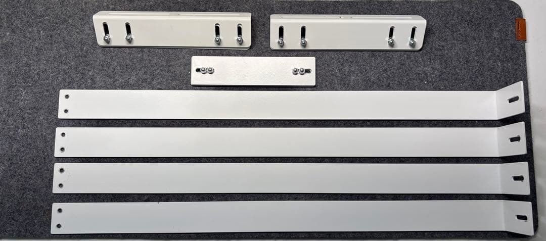 オフィス家具 Preducts PC Mount white L