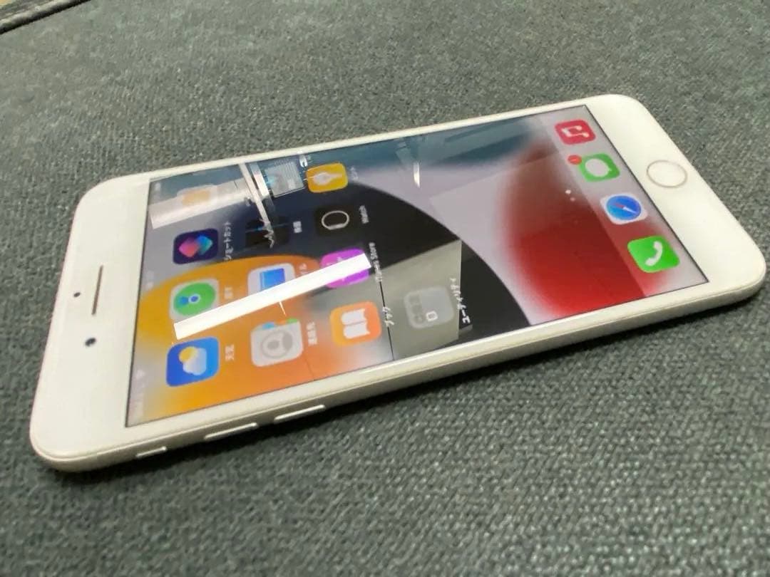 美品 iPhone 8Plus 64GB SIMフリー バッテリ最大容量100%