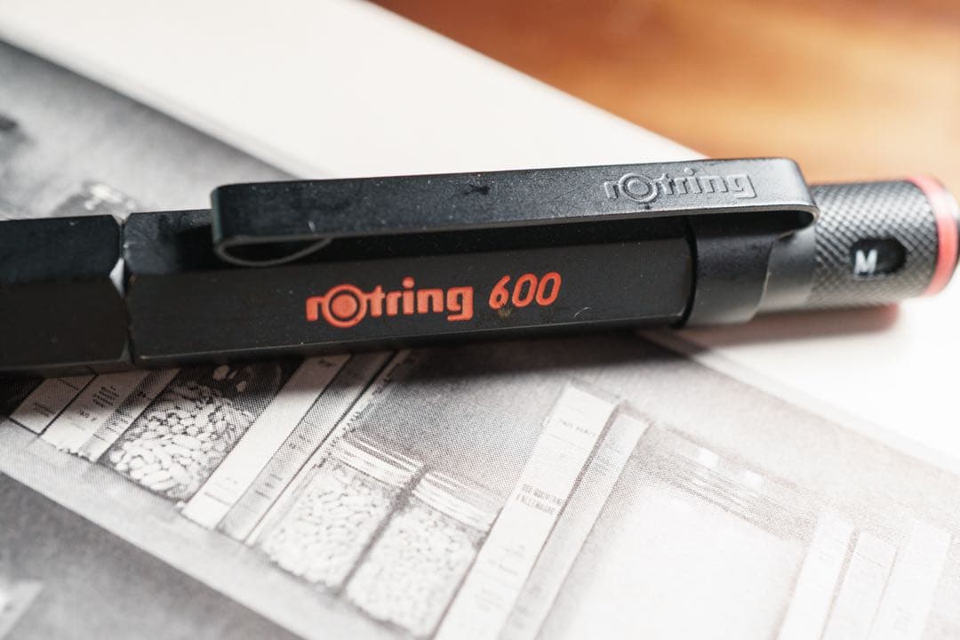 rotring 600 万年筆 黒 M