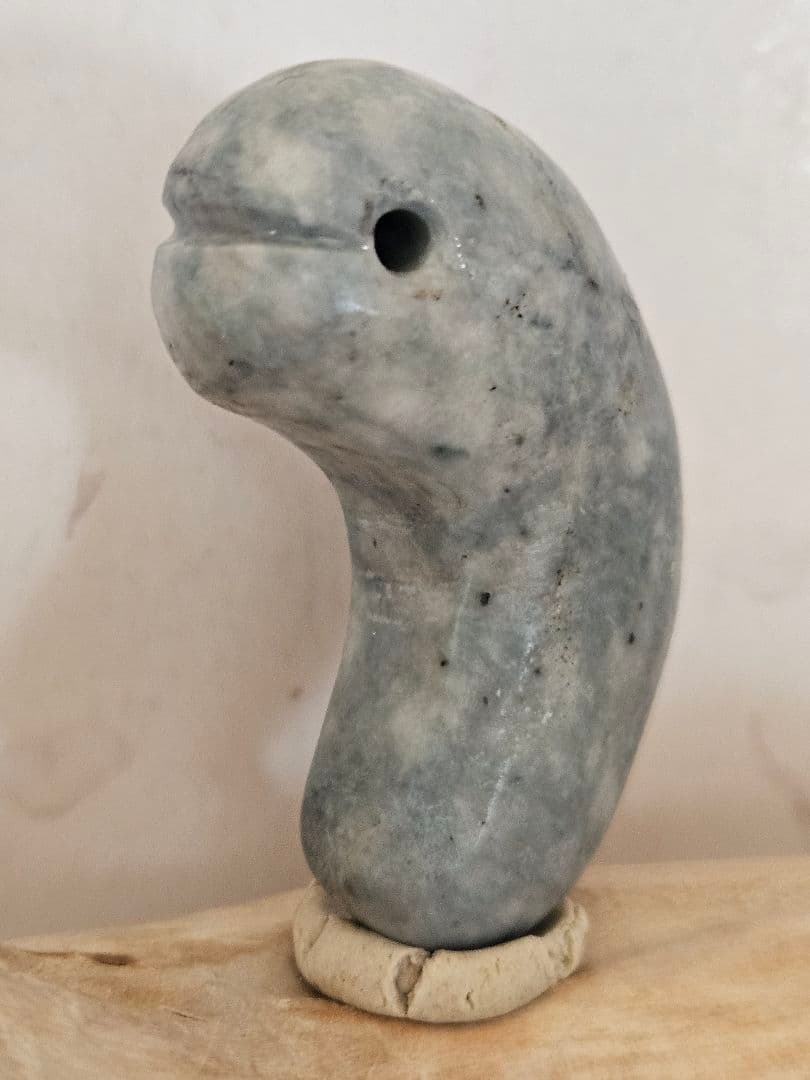 糸魚川　青蛇 翡翠勾玉