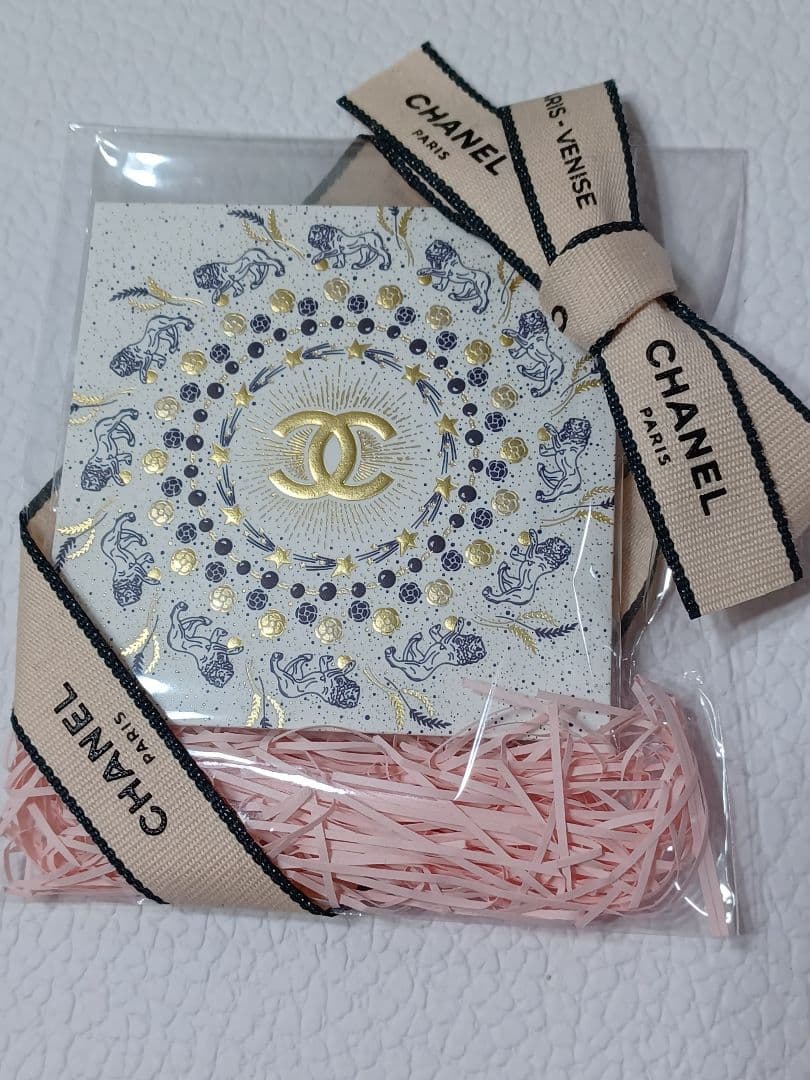 【新品】CHANEL レ キャトル オンブル 04 ツイードブラン エ ローズ