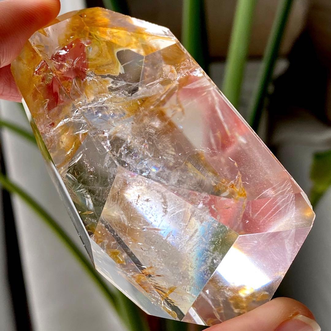 【 ネパール産 虹入り ヒマラヤ 水晶 ゴールデンヒーラー フリーカット 】
