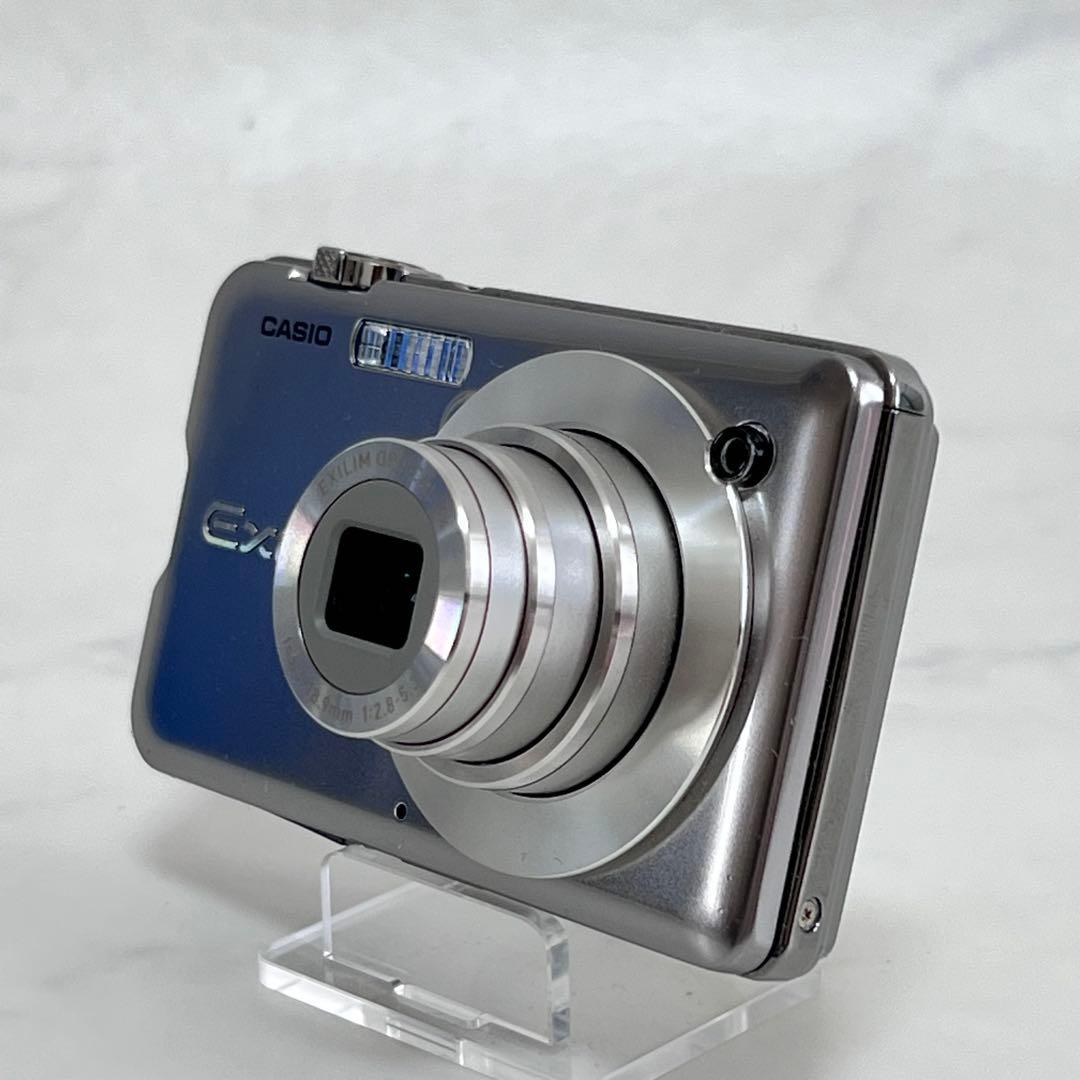 ✨美品✨CASIO EXILM CARD EX-S10オールド カメラ高騰中