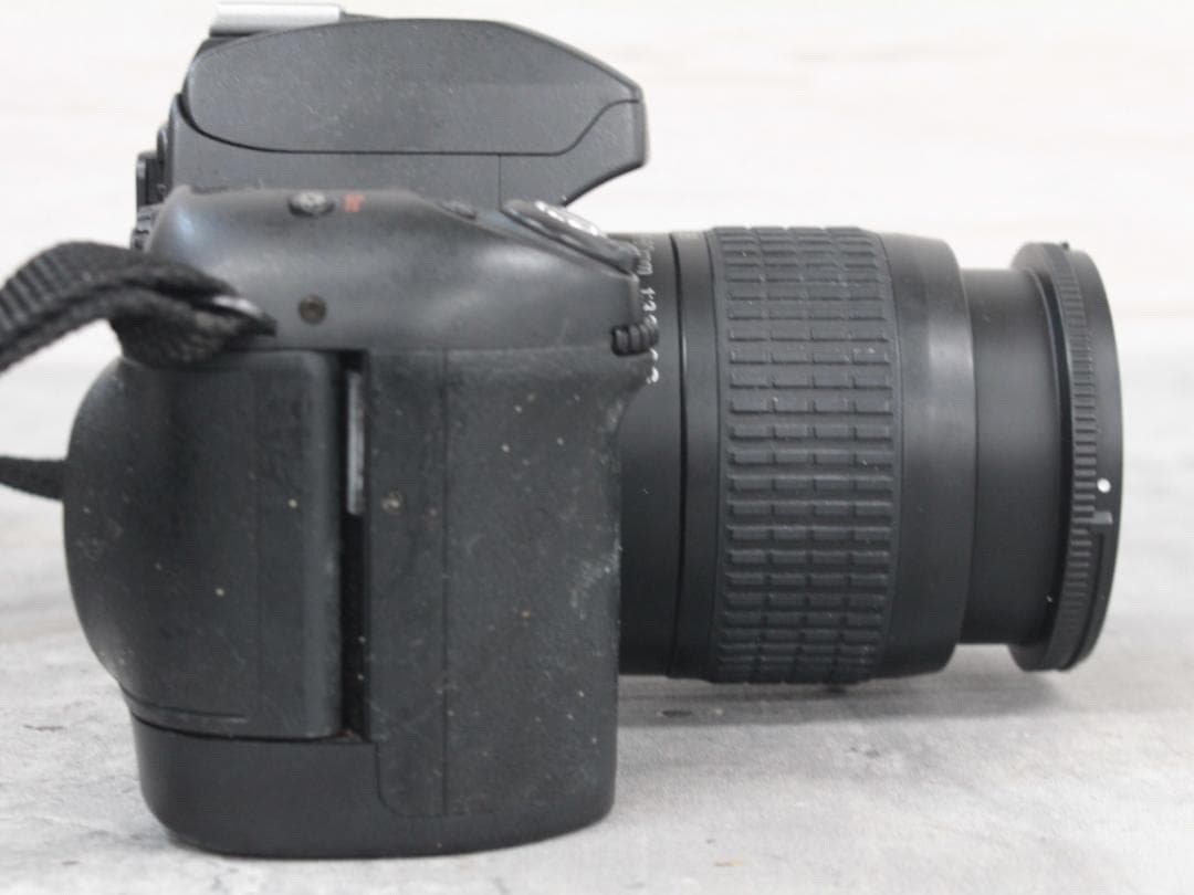▲Nikon ニコン 一眼レフ フィルムカメラ F80 レンズ 28-80mm