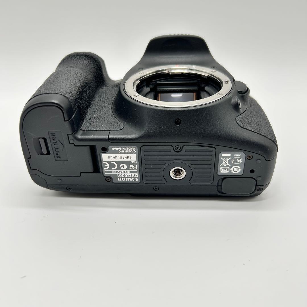 ★極美品★ Canon EOS 7D ボディ デジタル一眼レフ 付属品 箱付