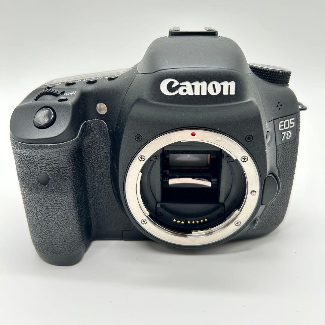★極美品★ Canon EOS 7D ボディ デジタル一眼レフ 付属品 箱付
