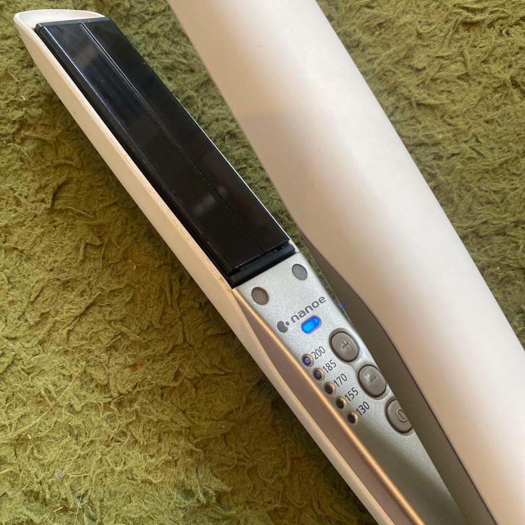 Panasonic ストレートヘアアイロン　ナノケア　 EH-HS0J