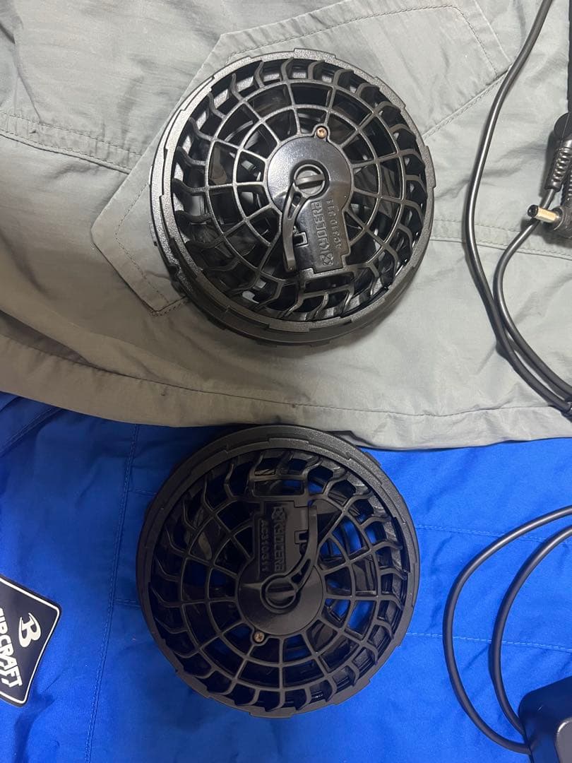 Burtle ファン付きジャケット グレー 青