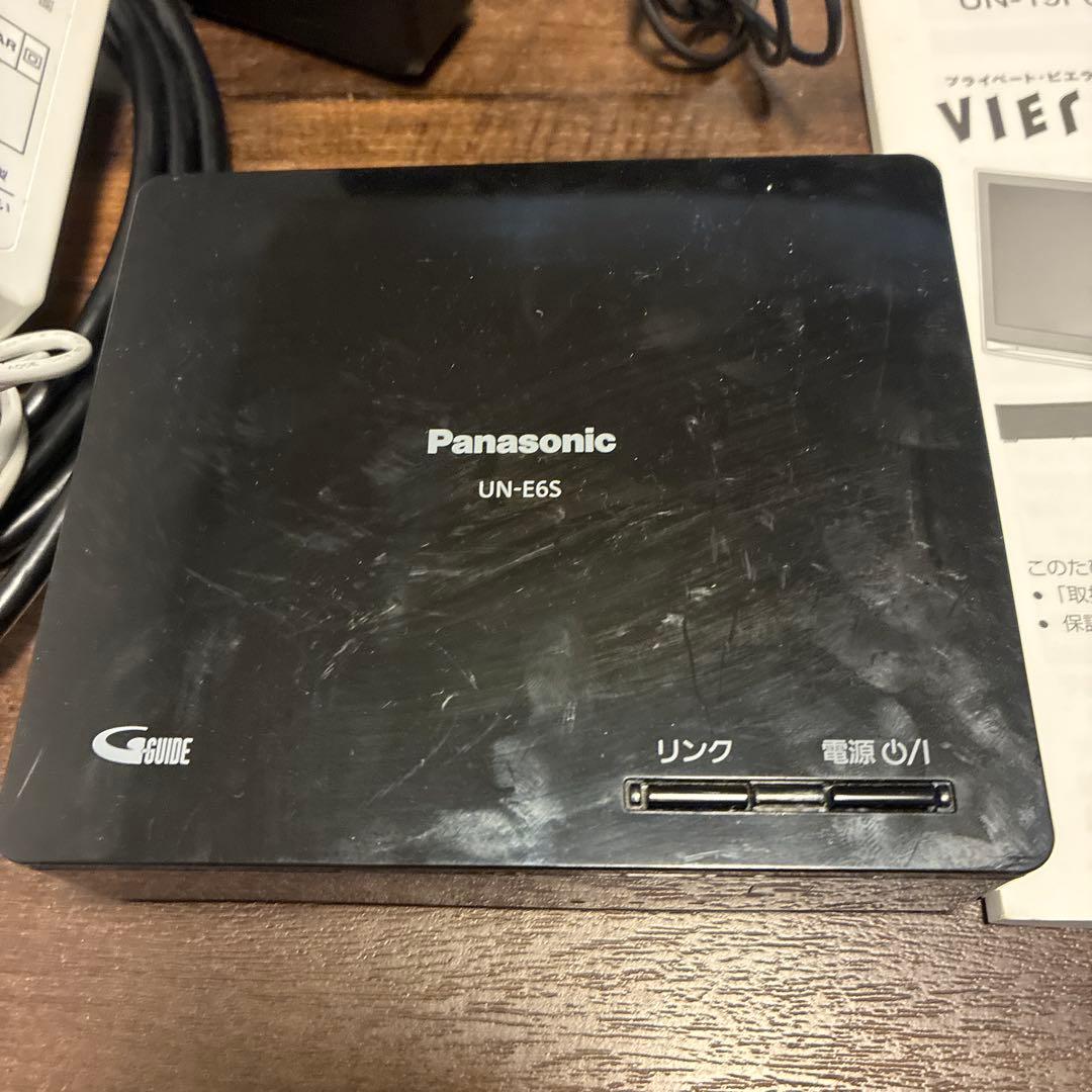 Panasonic Vieraポータブルテレビ　Un-E6S Un-19f6