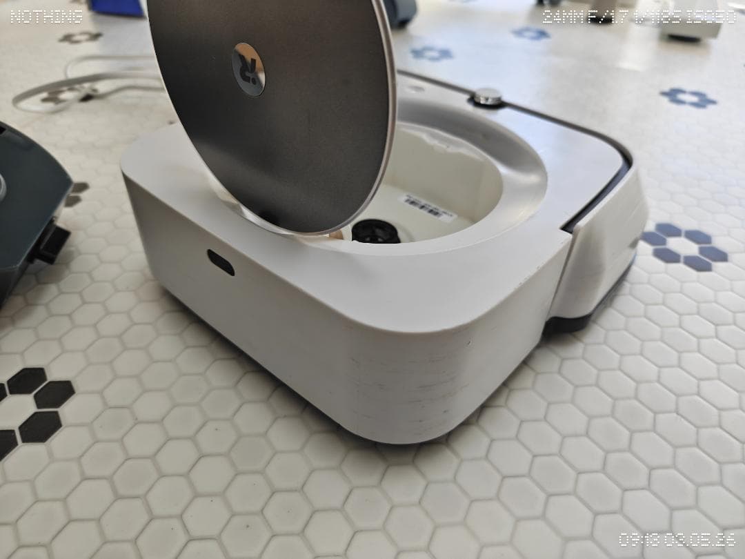 iRobot ブラーバジェット m6 Braava jet 床拭きロボット動作品