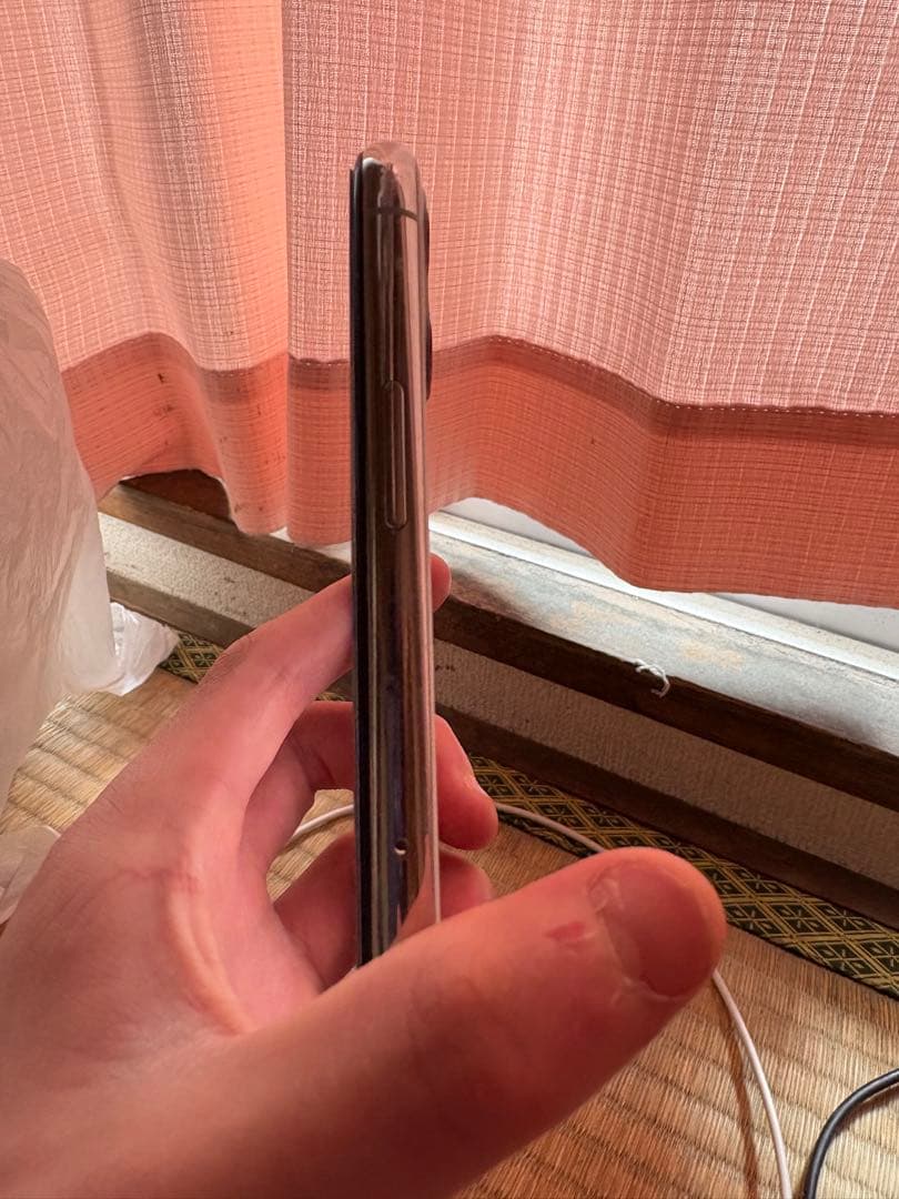 Apple iPhone 11Pro シルバー 本体