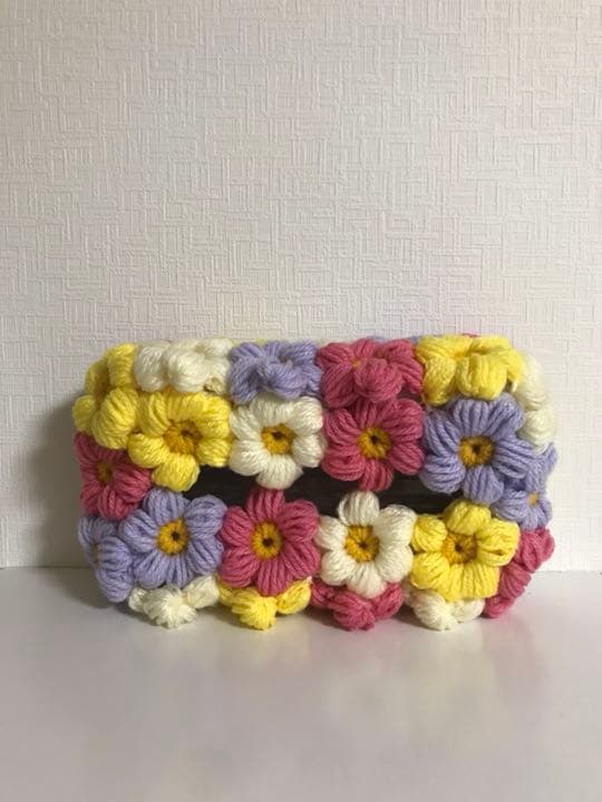 65.モリーの花のティッシュボックスカバー