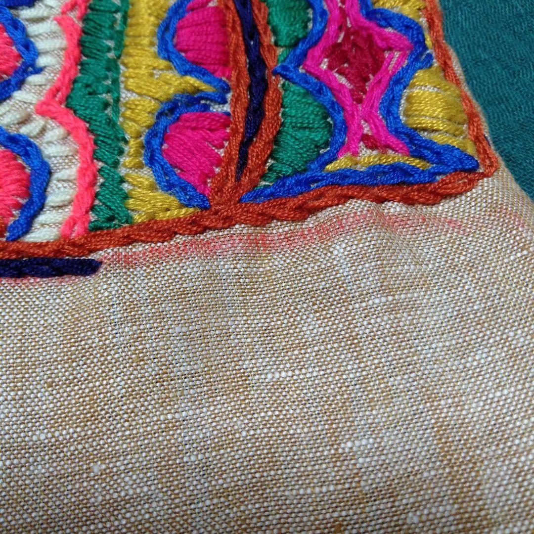 未使用【タイの手刺繍バッグ】リネン地・しっかり目の裏布付・一点物