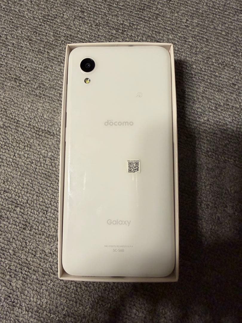 Galaxy A22 64GB ホワイト