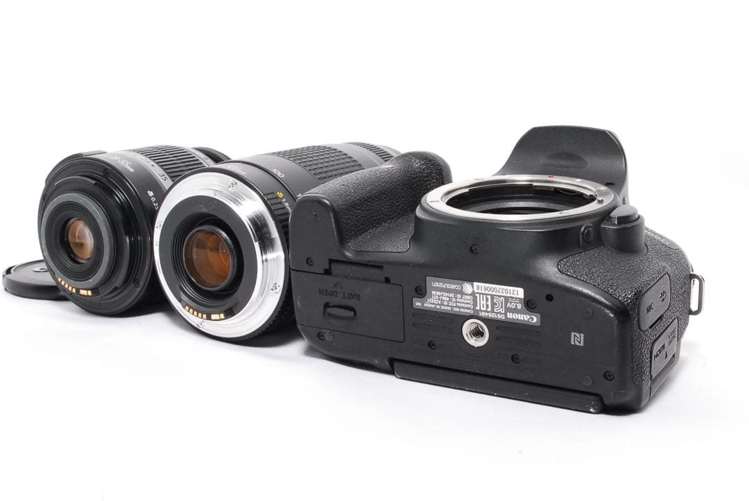 ◆WiFiで転送◆すぐ使える◆Canon EOS 8000D◆一眼レフカメラ◆