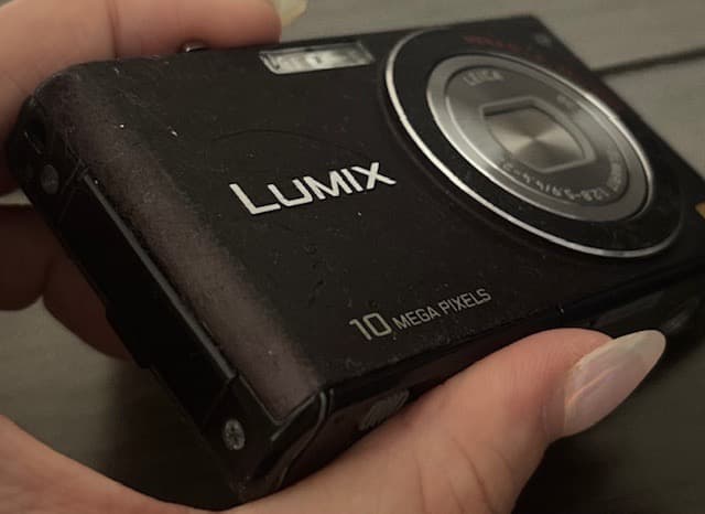 【動作未確認】Panasonic LUMIX DMC-FX37 ブラウン 箱付き