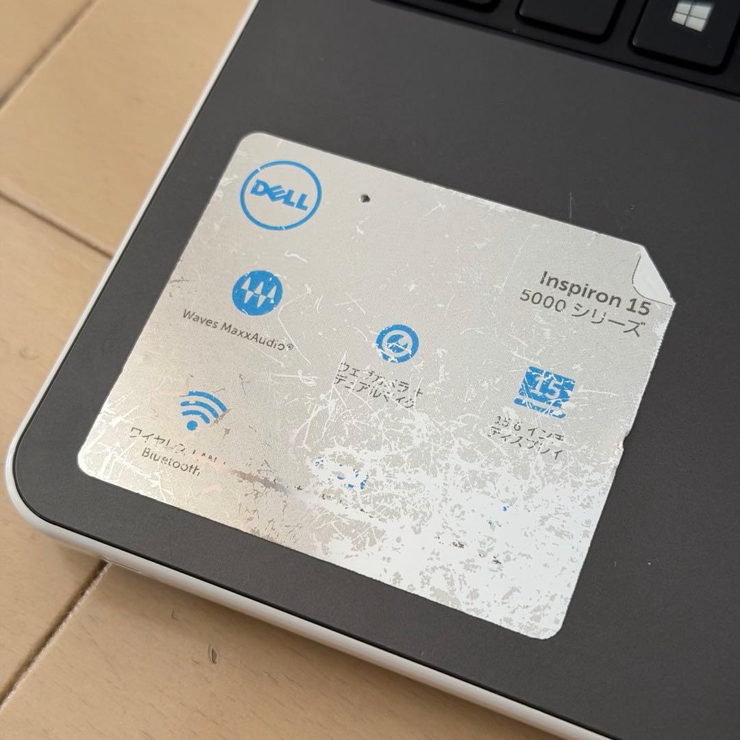 DELL TTYFJA00 Inspiron 15 ホワイトノートPC