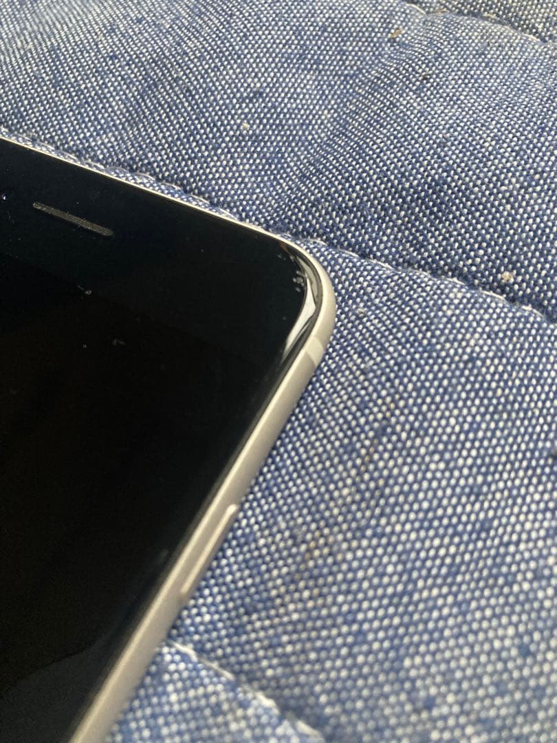 iPhone SE (第3世代) 64GB ジャンク