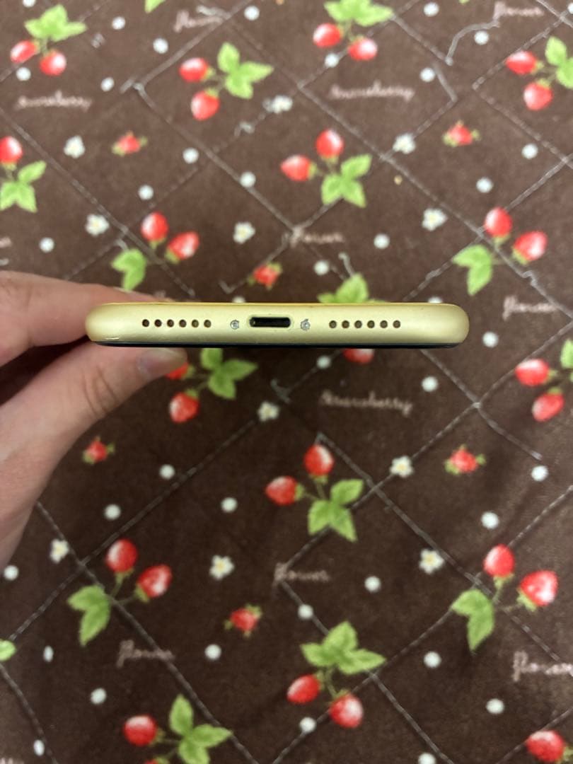 Apple iPhone XR イエロー 本体 64GB