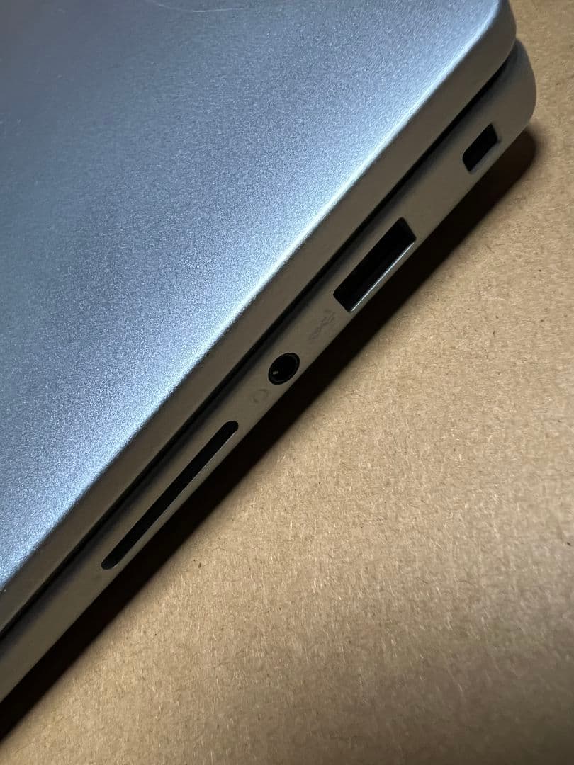 Dell Inspiron 14 5440 i5 13世代