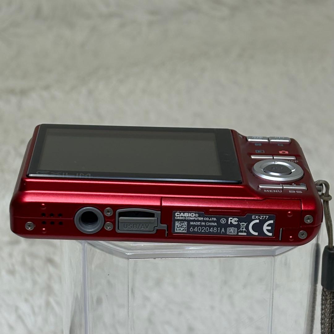 CASIO カメラ　エクシリム　EX-Z77 レッド コンデジ　動作品