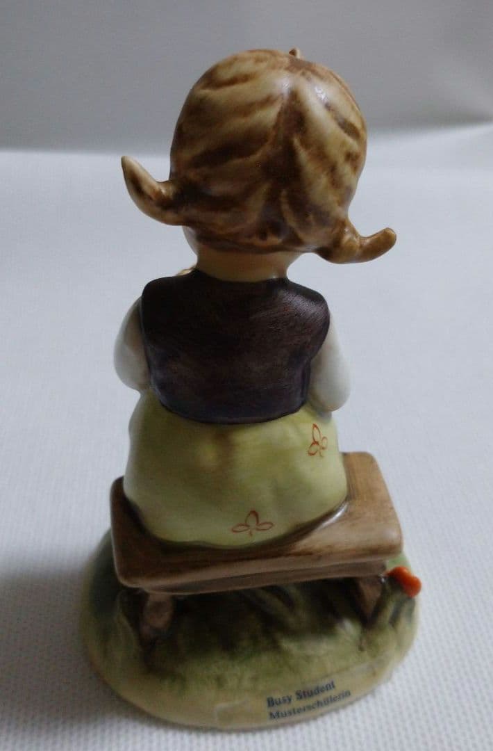 ゲーベル フンメル人形  フィギュリン 陶器 ドイツ