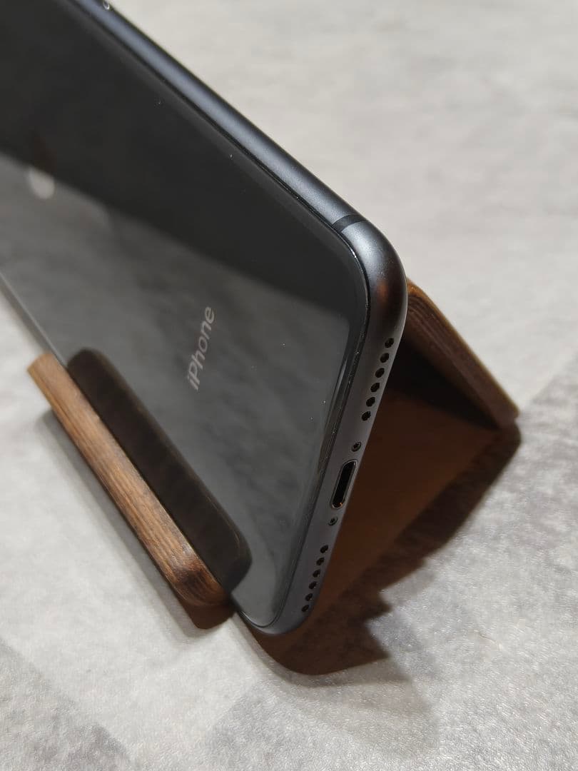 iphone8 64GB スマホ SIMフリー