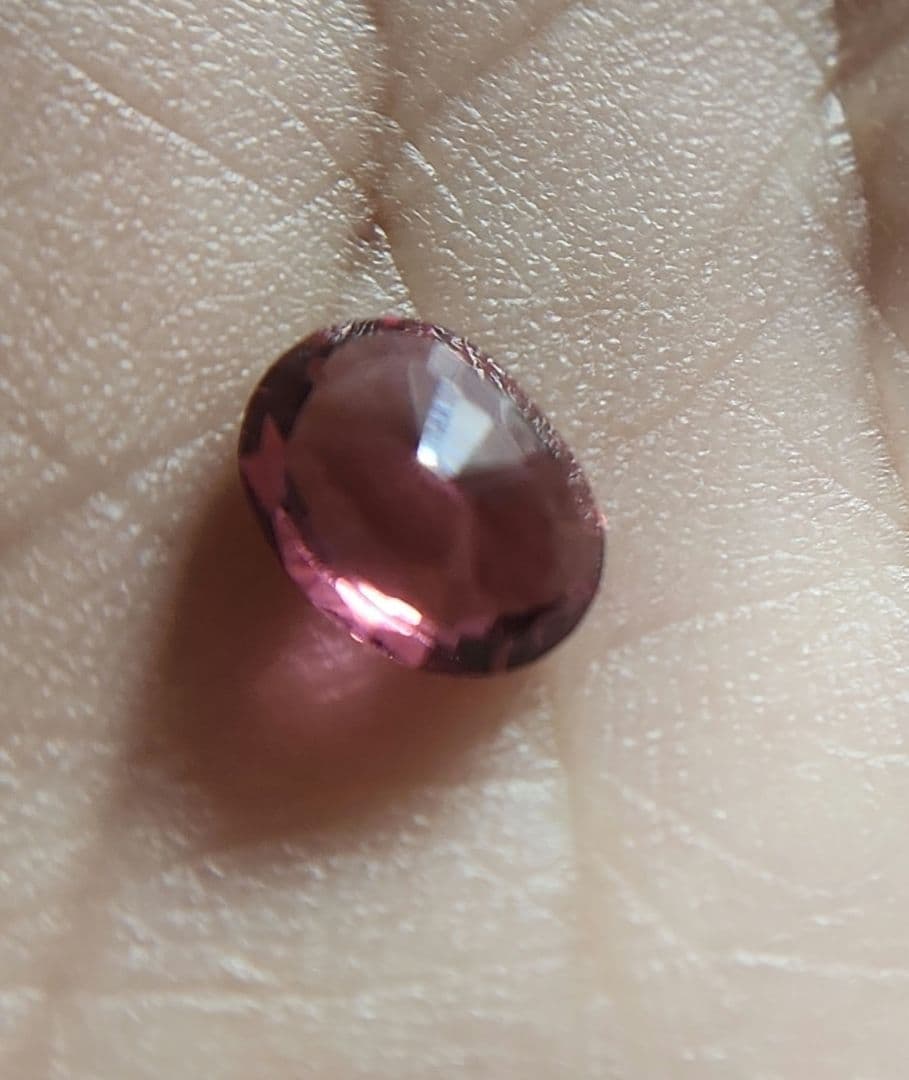 天然ロードライトガーネット 1.272ct