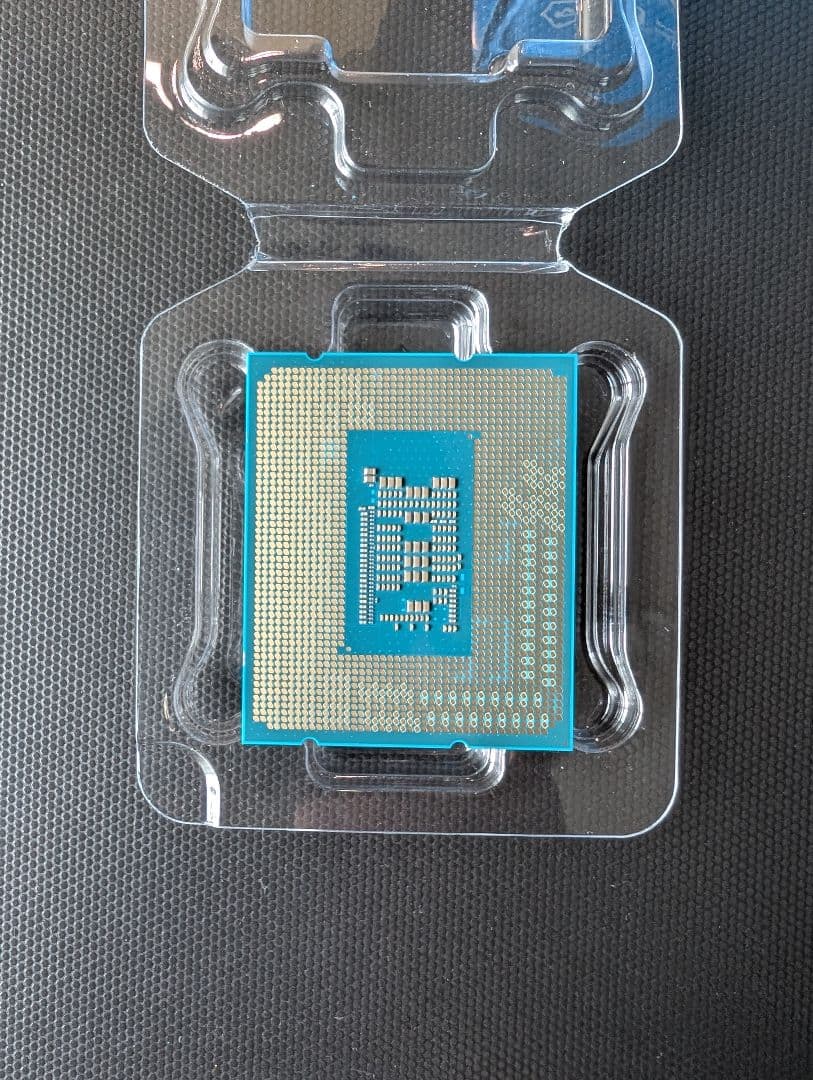 CPU Intel Core i3-12100F