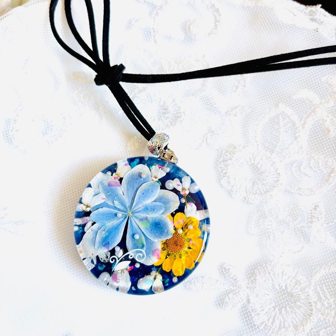 No.2088★ハンドメイド★あじさい万華鏡♡5cmフラワーレジンネックレス